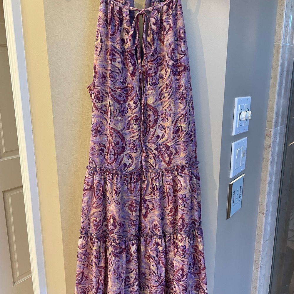 Beautiful DREW summer dress in lavender and purple size small worn once